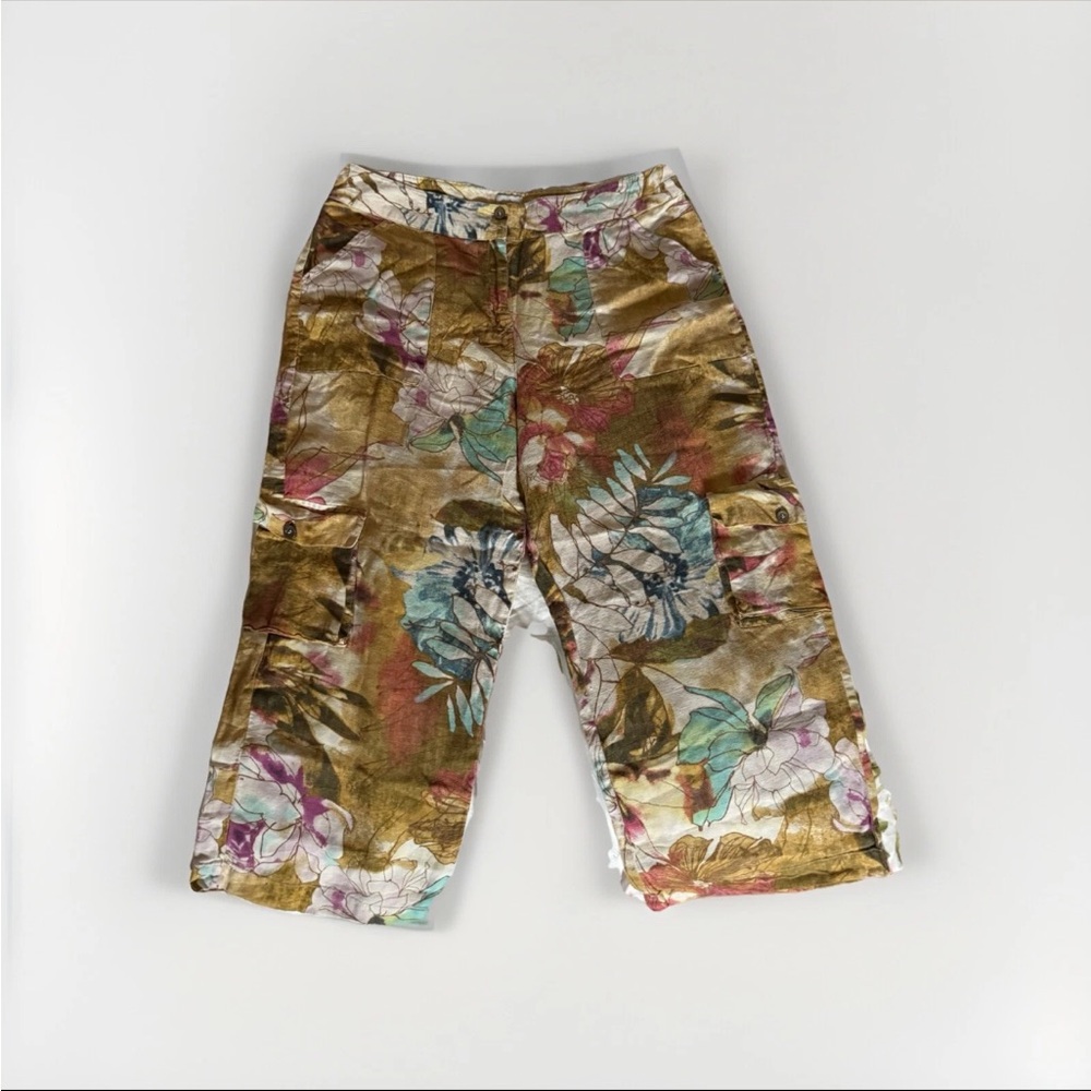 Chico's Gold Capris with Floral Design